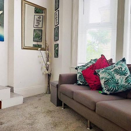 Cute & Cosy Loft-Style Studio Close To Beach Apartman Bournemouth Kültér fotó